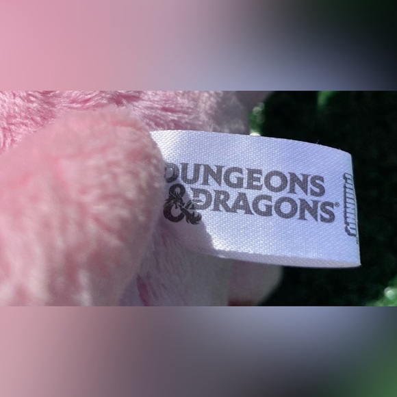 Dungeons & Dragons Beholder Phunny Plush Posable Arms - 11” - Picture 7 of 8